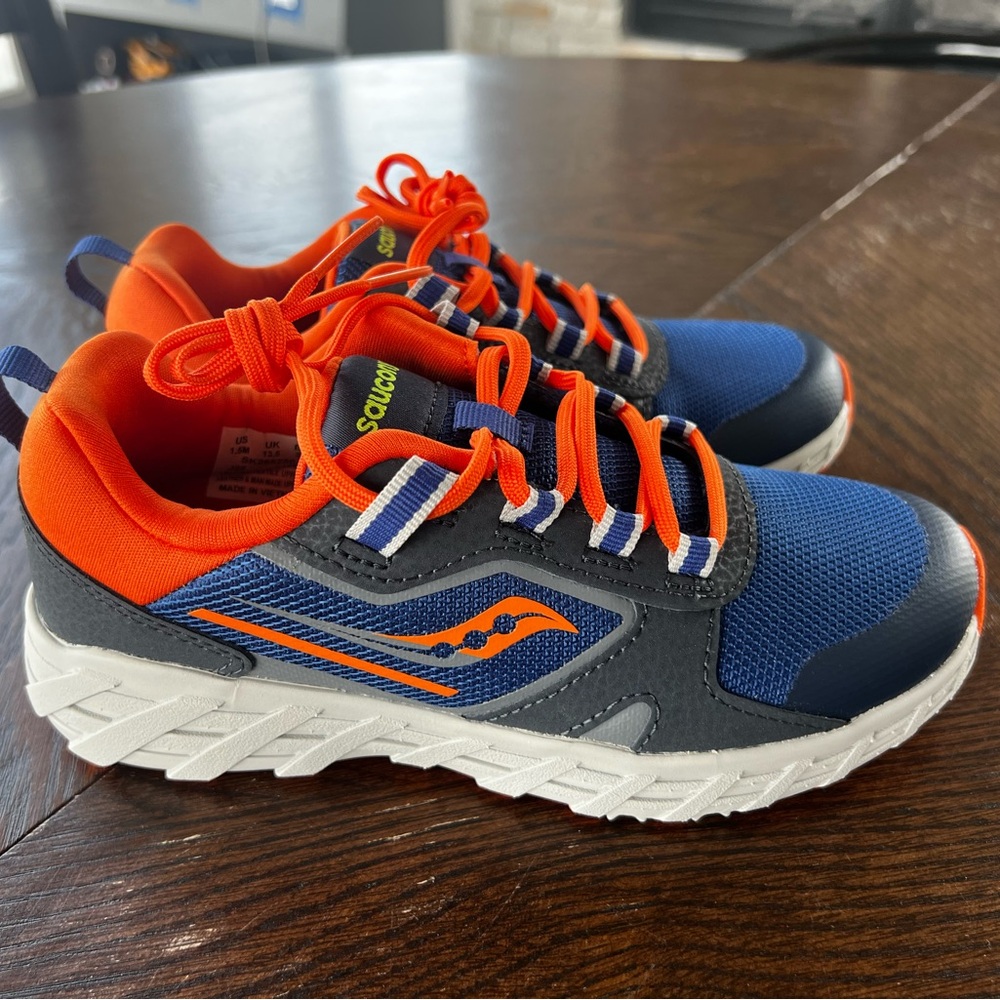 Boys Saucony sneakers- new in box!